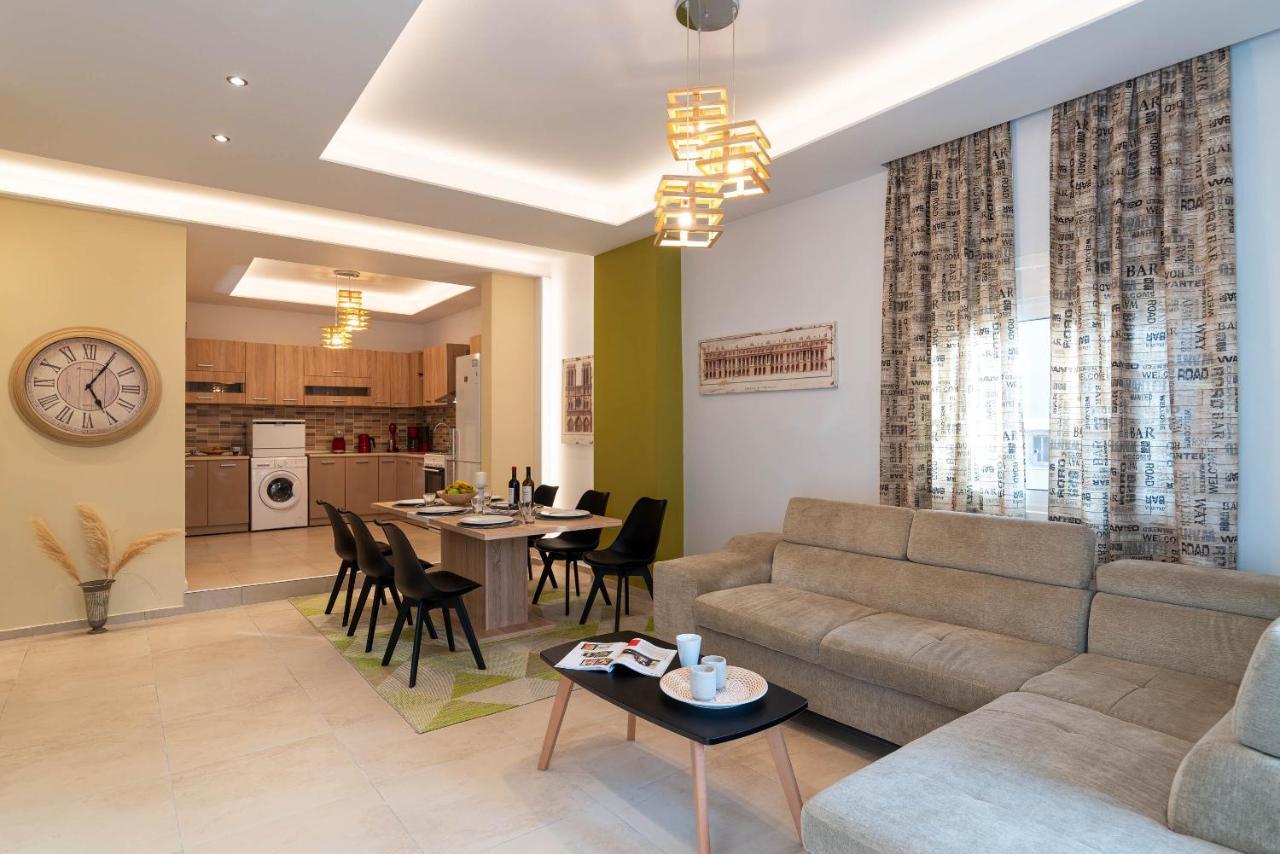 Four Season Apartment Rhodes City Екстериор снимка